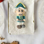 Laste magustoidud karakteriga pehme vahukomm