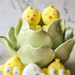 Laste magustoidud karakteriga vahukommid tibud