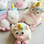 Laste magustoidud karakteriga vahukommi ükssarvikud