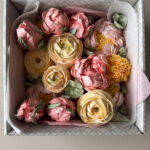 Sefiirililleaed kinkekarp sefiirililledega sõbrale