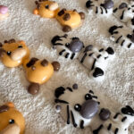 Laste magustoidud karakteriga laste vahukommid