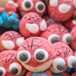 Laste magustoidud karakteriga ämblikmees vahukommid