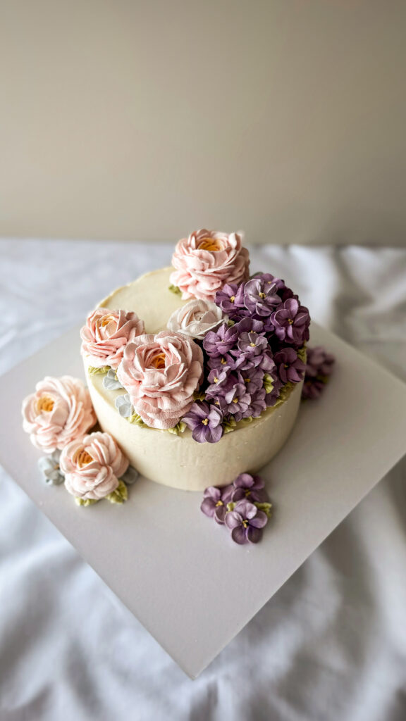 Portfoolio lilletort sefiirililledega