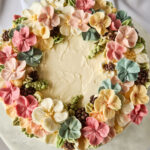 Kreemlillede portfoolio Tort kreemlilledega